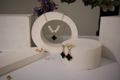 ✨ Elegant Black Clover Pearl Jewelry Set (Necklace, Earrings & Ring)